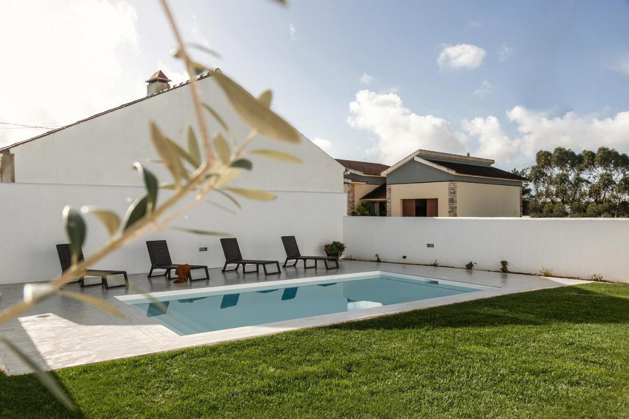 Pe No Campo And Carvalhal (Leiria)